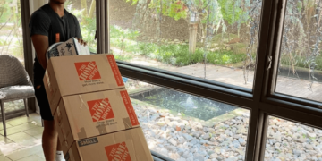 Hiring a Local Moving Company: What You Gain?